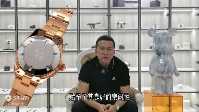时65复刻青铜潜水腕表小众轻奢颜值出众豪利(图2)